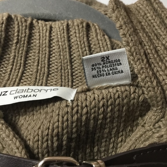 Liz Claiborne Women’s Light Brown Wool Blend Poncho Sweater With Buckle Size 2X - Picture 7 of 7